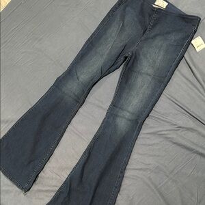 NWT Free people MOVING SALE Women's Blue Flared Jeans